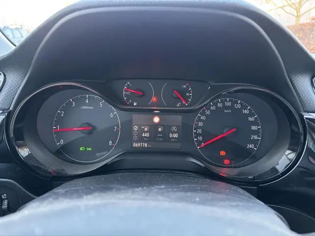 Opel Corsa 1.2 Edition 2021 Benzine 12