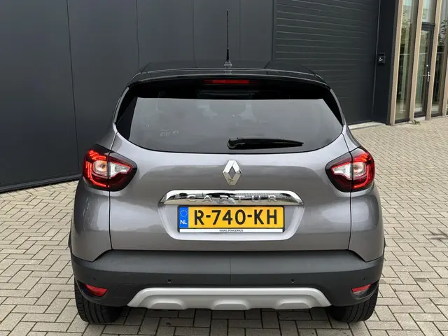 Renault Captur TCe Intens 2019 Benzine 4