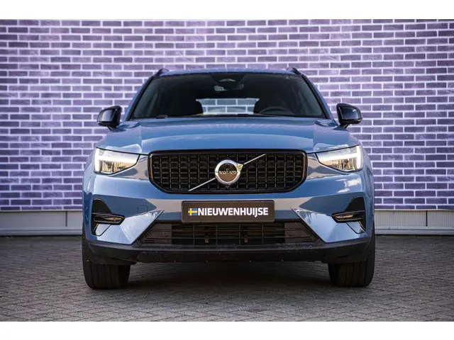 Volvo XC40 2.0 B4 Plus Dark 2025 Benzine 10