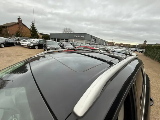 Ford Escape 2.0 AUT titanium 244 PK 2017 Benzine 16