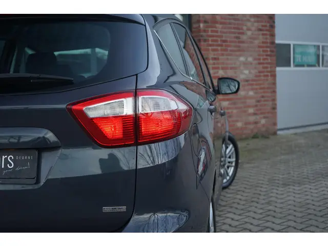 Ford C-MAX 1.0 Titanium 2013 Benzine 23