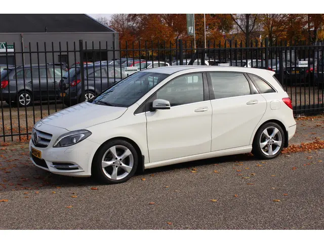 Mercedes-Benz B-Klasse 180 CDI Prestige 2014 Diesel