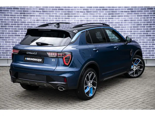 Lynk & Co 01 3