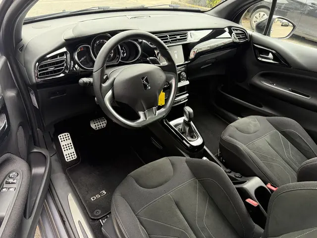 DS DS 3 1.2 PureTech Connected Chic 2019 Benzine 6