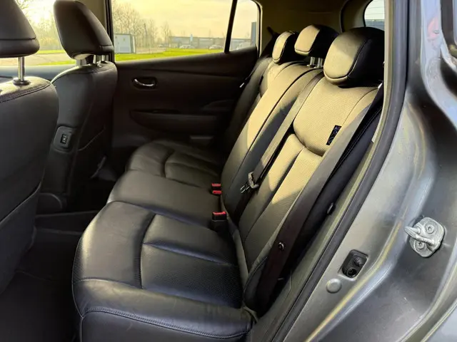 Nissan Leaf Base 24 kWh 2013 Elektrisch 7