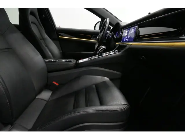 Porsche Panamera 2.9 4 E-Hybrid 2020 Hybride Benzine 32