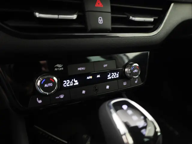 Škoda Kamiq 1.0TSI/115PK Selection DSG 2025 Benzine 24