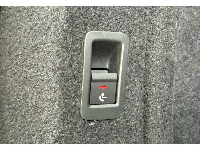 Audi A4 Avant 40 TFSI Advanced Edition 2022 Benzine 13