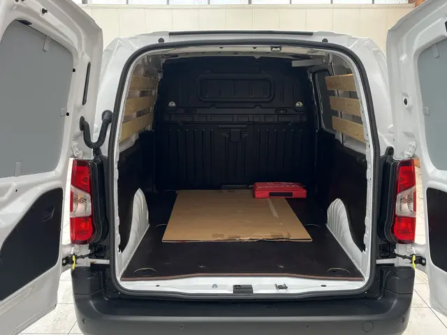 Citroën Berlingo BlueHDi 100 S&S L2 2024 Diesel 27