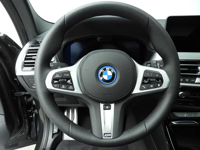 BMW iX3 High Executive Edition 80 kWh 2025 Elektrisch 11