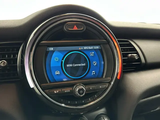 MINI One Mini 1.5 First CRUISE LM 45000 KM 2021 Benzine 24