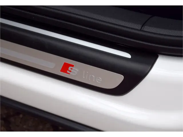 Audi Q3 1.4 TFSI Sport Edition 2014 Benzine 31