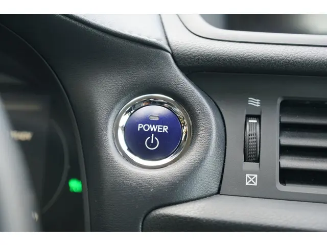 Lexus CT 200h Luxury Line 2018 Hybride Benzine 40
