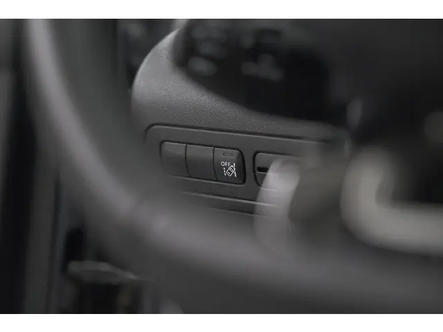 Citroën C3 Aircross PureTech 130 EAT6 Max 2024 Benzine 36