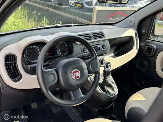 Fiat Panda 1.2 Edizione Cool trekhaak airco 2015 Benzine 8