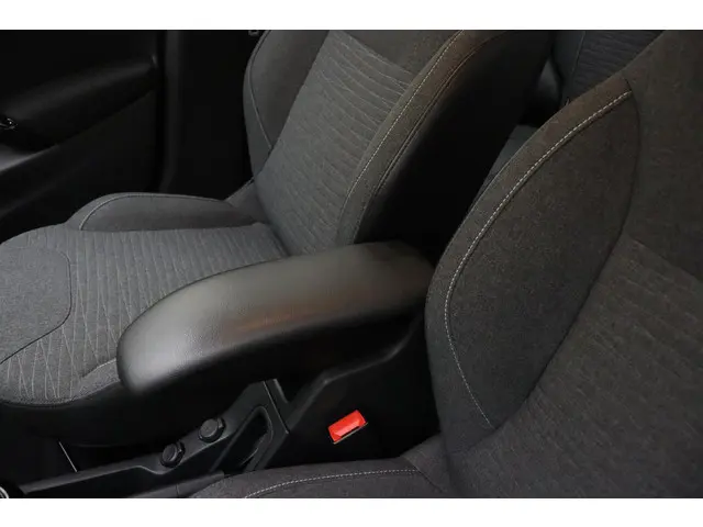 Citroën C3 1.2 PureTech Feel Edition 2016 Benzine 16