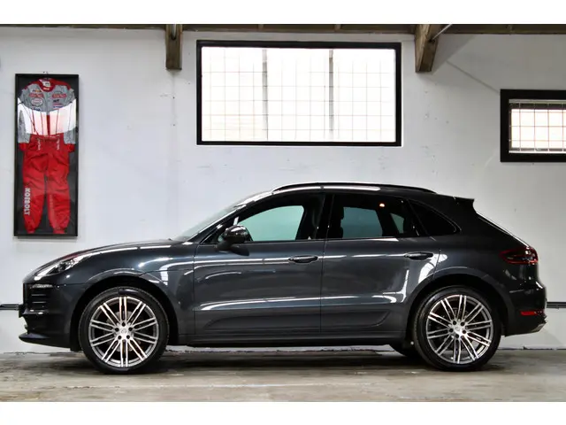Porsche Macan 2.0 2018 Benzine 2