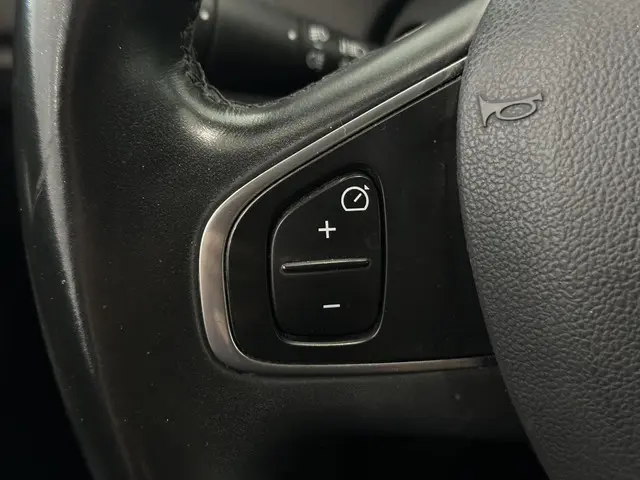 Renault Captur 0.9 TCe 90 Intens 2018 Benzine 17