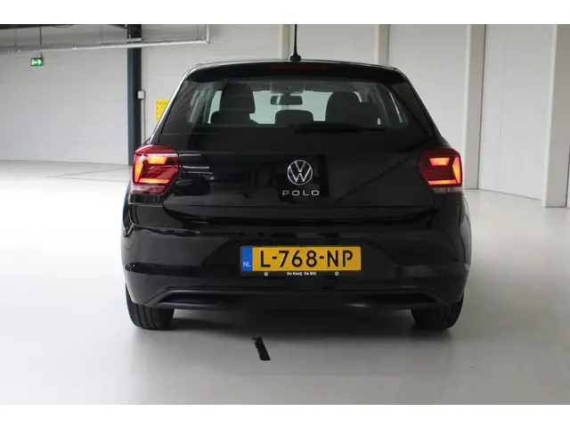 Volkswagen Polo 1.0 TSI Comfortline Business 2021 Benzine 6