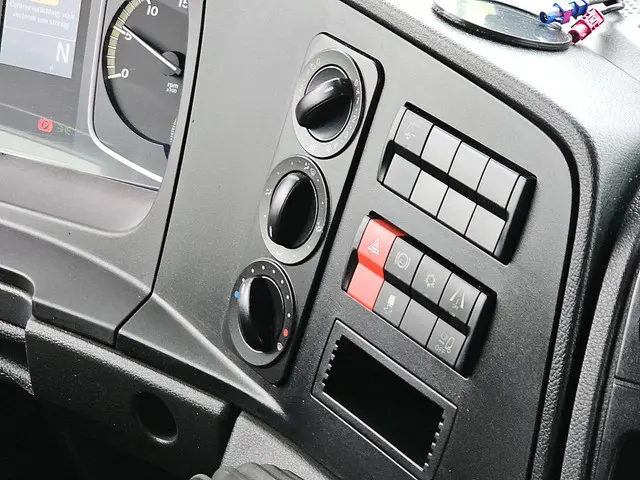 Mercedes-Benz Atego 1224 2021 Diesel 10