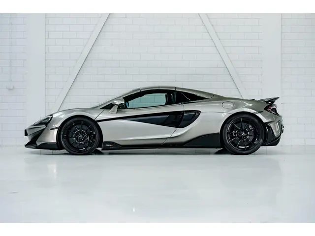 McLaren 600LT Spider 3.8 V8 2020 Benzine 6