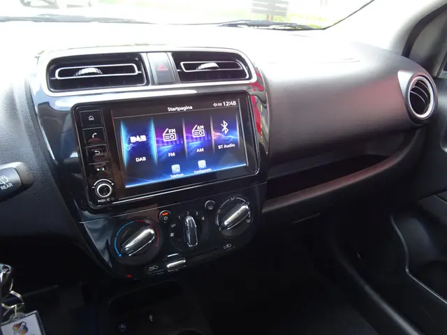 Mitsubishi Space Star 1.2 Active 2021 Benzine 26