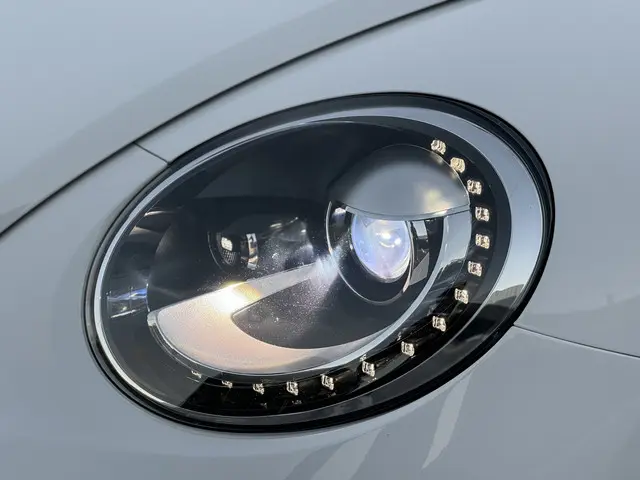 Volkswagen Beetle 1.2 TSI 105pk DSG Design 2013 Benzine 7