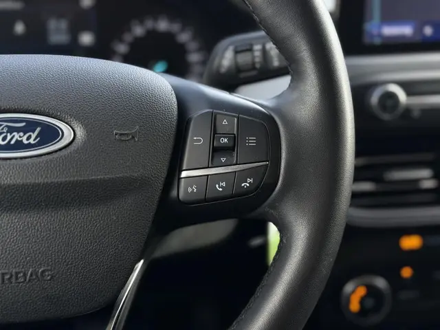 Ford Focus Wagon 1.0 EcoBoost Connected 2022 Benzine 19