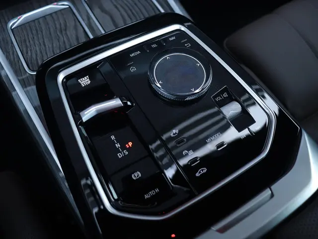 BMW 7 Serie M760e xDrive 2025 Hybride Benzine 19