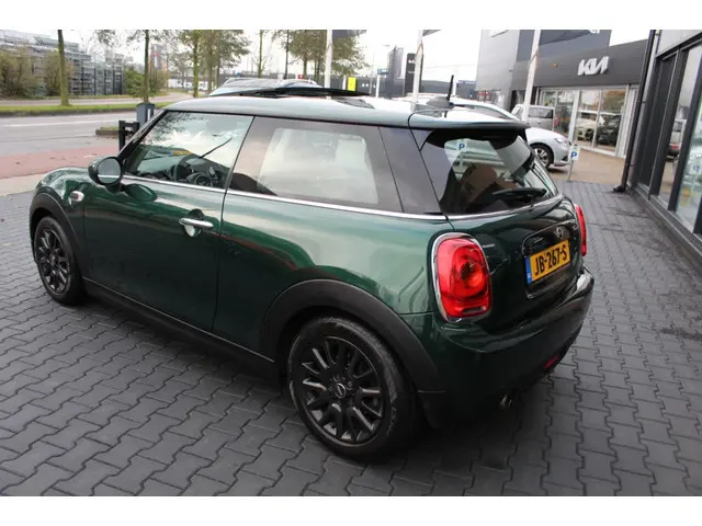 MINI Cooper Mini 1.5 Business 2016 Benzine 8