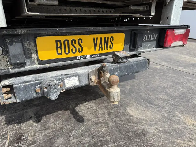 Iveco Daily 35S16 2.3 2018 Diesel 12