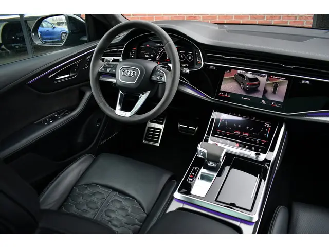 Audi RSQ8 4.0 TFSI quattro 810pk 2022 Benzine 3