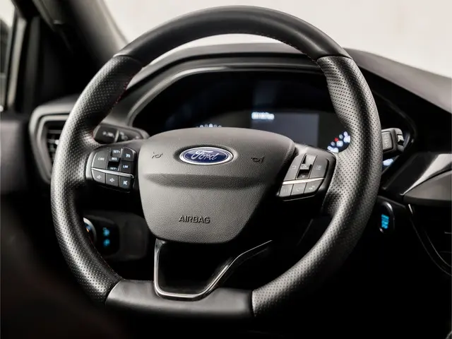 Ford Focus 1.0 EcoBoost ST Line Sport 2020 Benzine 14