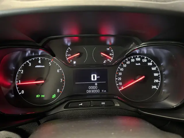 Opel Combo 1.5D L2H1 Edition 2021 Diesel 9
