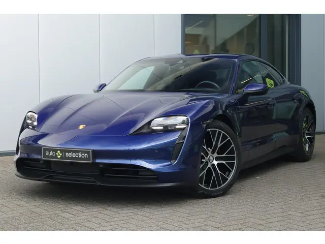 Porsche Taycan 79 kWh 2022 Elektrisch 42
