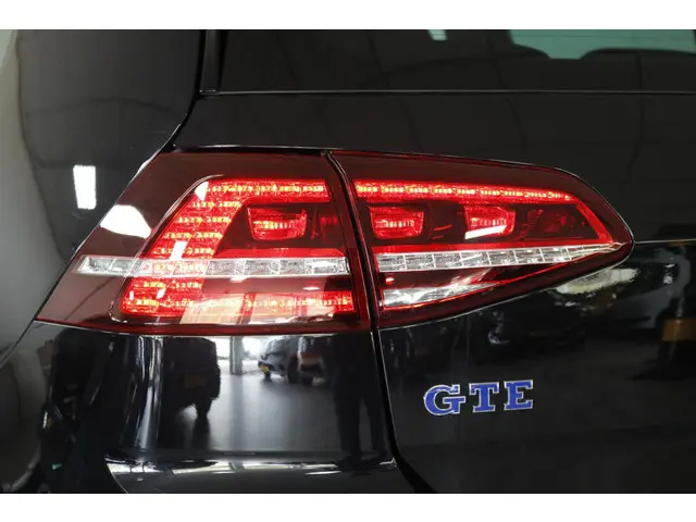 Volkswagen Golf 1.4 TSI GTE 2015 Hybride Benzine 13