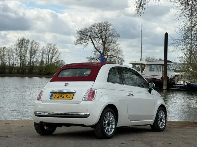 Fiat 500C 0.9 TwinAir Lounge 2013 Benzine 6