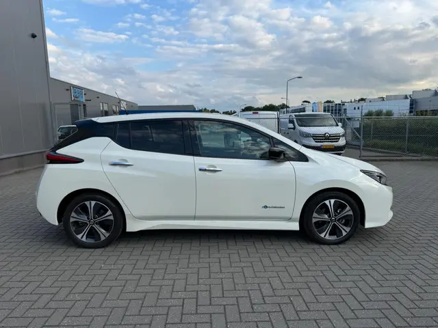 Nissan Leaf Tekna 40 kWh 2019 Elektrisch 4