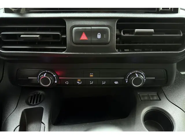 Peugeot Partner 1.5 BlueHDI Premium 2021 Diesel 18