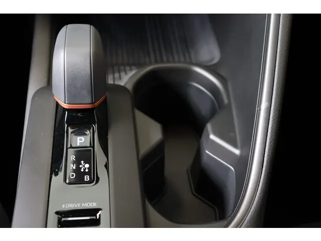 Toyota C-HR 1.8 Hybrid 140 Dynamic 2026 Hybride Benzine 26