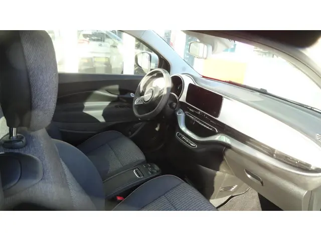 Fiat 500 Icon 42 kWh 2021 Elektrisch 10