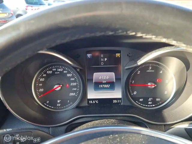 Mercedes-Benz GLC 250 d 4MATIC AMG 2018 Diesel 9