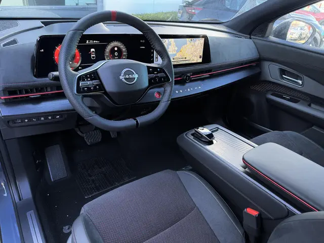 Nissan ARIYA e-4ORCE Nismo 91 kWh 2025 Elektrisch 10