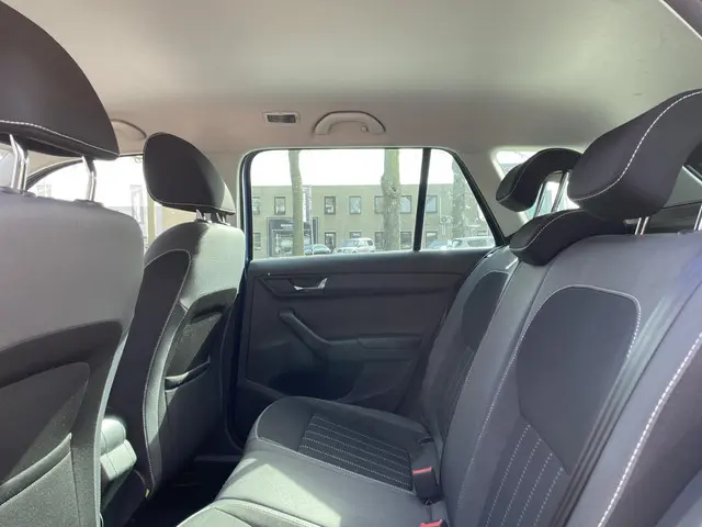 Škoda Fabia Combi 1.0 TSI Business Edition 2021 Benzine 8