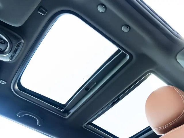 MINI 3-Deurs Cooper 2021 Benzine 31