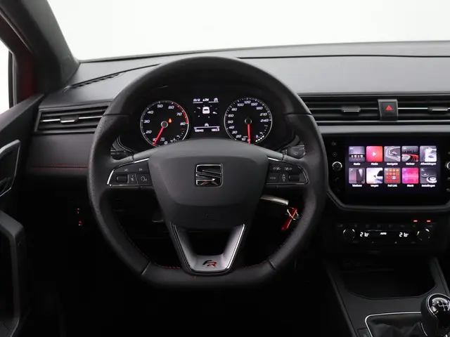 SEAT Ibiza 1.0 TSI 95PK FR Business Intense 2020 Benzine 24