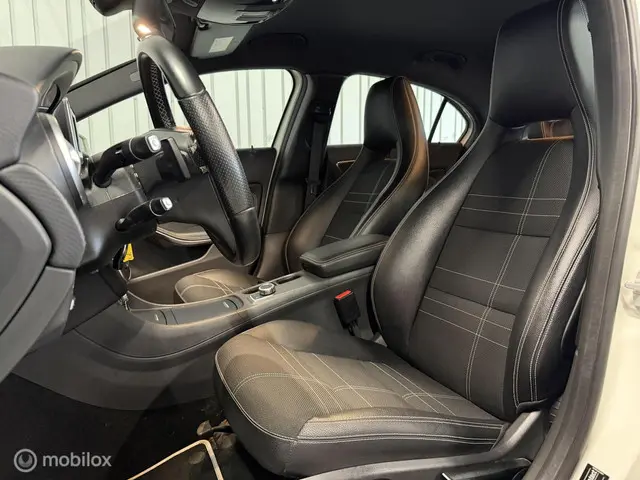 Mercedes-Benz A-Klasse 180 Ambition 2015 Benzine 9