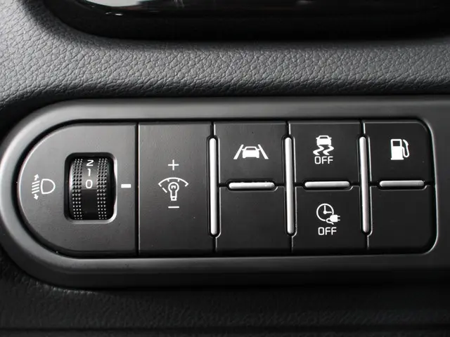 Kia XCeed 1.6 GDi PHEV DynamicLine 2025 Hybride Benzine 16
