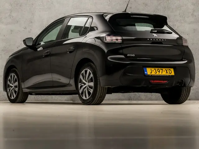 Peugeot 208 1.2 PureTech Sport 2020 Benzine 3