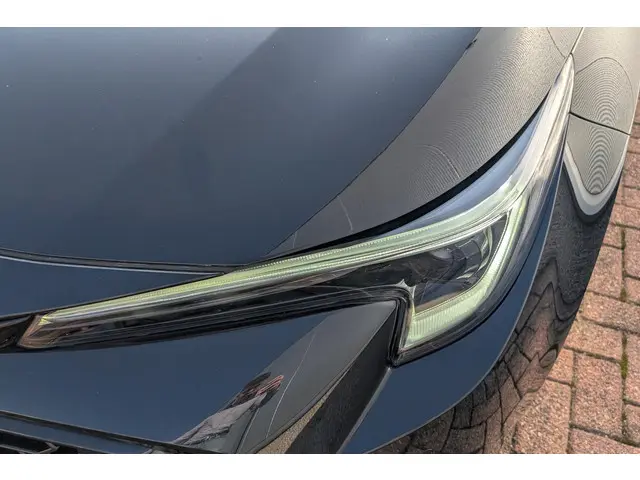 Toyota Corolla Hybrid 140 Dynamic 2024 Hybride Benzine 6